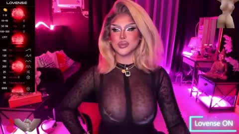 Jade online show from 09/23/25, 01:25