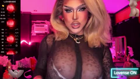 Jade online show from 10/04/25, 02:15