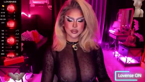 Jade online show from 10/11/25, 07:18