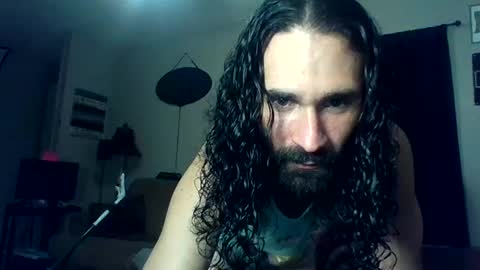 trevdv09 online show from 01/02/25, 03:48