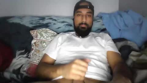 Snapshot of treygillz chatting on 12/02/24, 06:41 TRY GLL online show from 12/02/24, 06:41