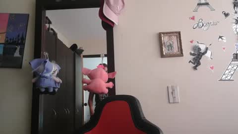 Snapshot of triana_bell chatting on 05/07/26, 04:34 triana_bell online show from 05/07/26, 04:34