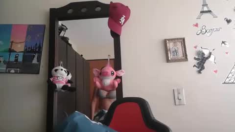 Snapshot of triana_bell chatting on 05/25/26, 05:30 triana_bell online show from 05/25/26, 05:30