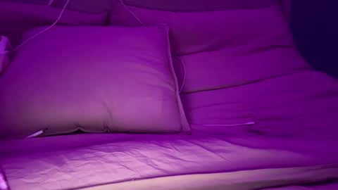 tricie_flor05 online show from 11/29/25, 10:57