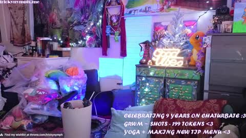 Cassie online show from 12/22/24, 10:25