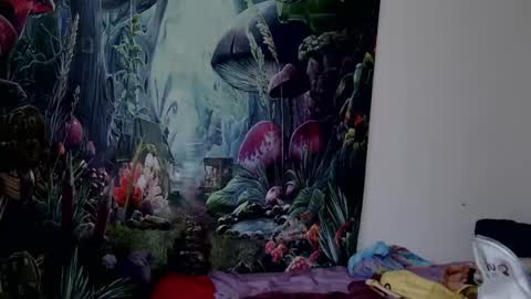 Cassie online show from 05/19/26, 12:16