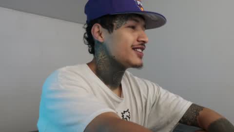 Snapshot of trieone chatting on 01/01/25, 05:54 - trieone online show from 01/01/25, 05:54