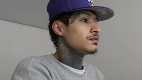 Snapshot of trieone chatting on 01/04/25, 10:05 - trieone online show from 01/04/25, 10:05