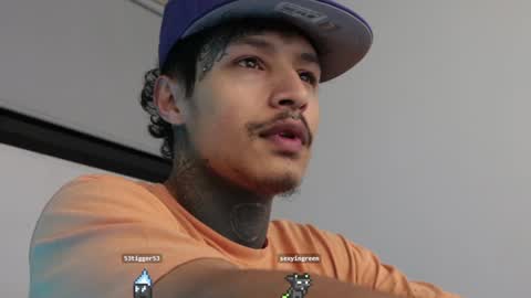 Snapshot of trieone chatting on 01/15/25, 06:12 - trieone online show from 01/15/25, 06:12