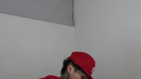 Snapshot of trieone chatting on 02/07/25, 08:11 - trieone online show from 02/07/25, 08:11