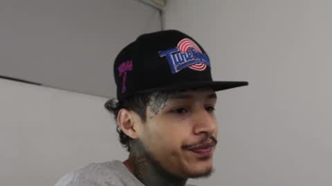 Snapshot of trieone chatting on 02/12/25, 04:44 - trieone online show from 02/12/25, 04:44