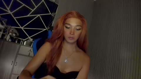 Ms Ella online show from 12/05/24, 06:22