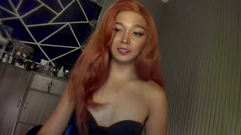 Ms Ella online show from 12/30/24, 06:27