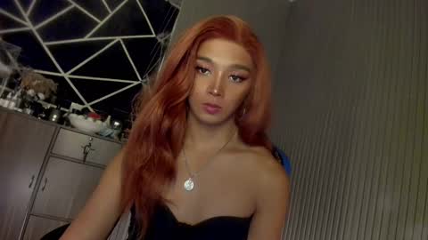 Ms Ella online show from 01/01/25, 06:16