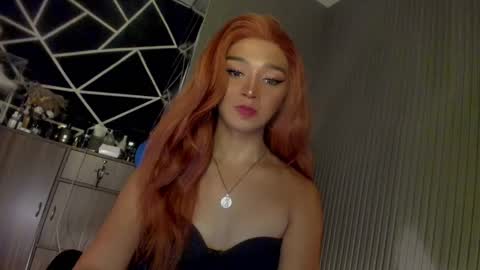 Ms Ella online show from 01/02/25, 01:40