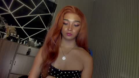 Ms Ella online show from 01/16/25, 06:37