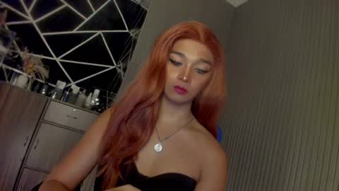 Ms Ella online show from 01/29/25, 03:58