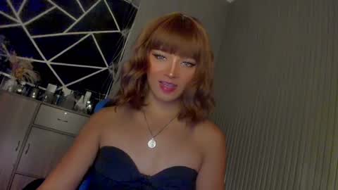 Ms Ella online show from 02/04/25, 12:22