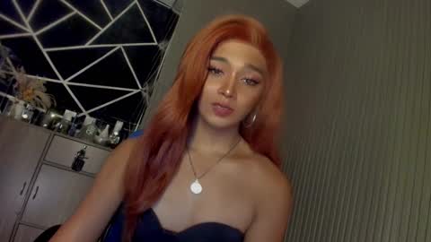 Ms Ella online show from 02/10/25, 04:25