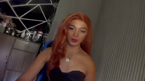 Ms Ella online show from 02/19/25, 11:17