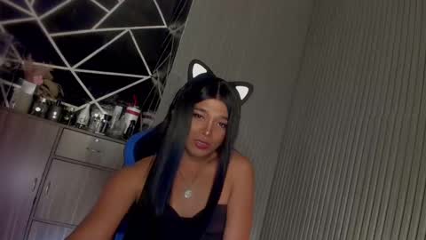 Ms Ella online show from 02/19/25, 02:23