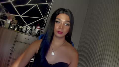 Ms Ella online show from 02/20/25, 12:04