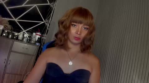 Ms Ella online show from 02/21/25, 04:37