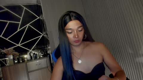 Ms Ella online show from 03/07/25, 06:22