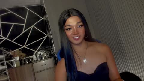 Ms Ella online show from 03/12/25, 02:12