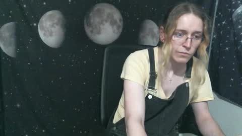 Trinity online show from 09/28/25, 04:40