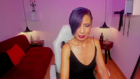 trinityy__ online show from 06/02/26, 08:00