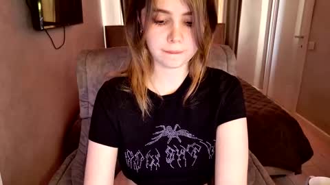 tripleprinces online show from 09/10/25, 01:55