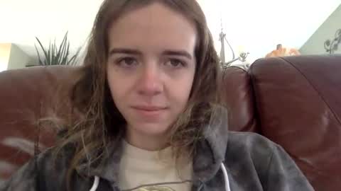 trippybb222 online show from 11/13/25, 02:16