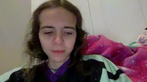 trippybb222 online show from 12/01/25, 02:27