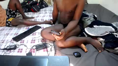 Trisboo5 online show from 02/26/25, 02:57