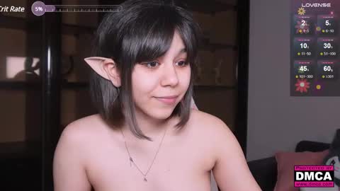 Snapshot of triss_moon chatting on 02/26/25, 09:32 Triss online show from 02/26/25, 09:32