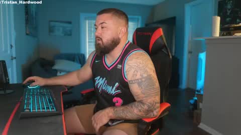 Snapshot of tristanhardwood chatting on 03/09/25, 10:41 tristanhardwood online show from 03/09/25, 10:41