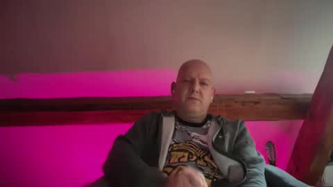 Triton online show from 02/02/26, 03:00