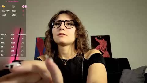 trixibell online show from 10/04/25, 04:10