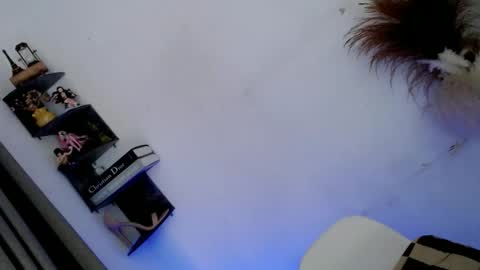 trixie_moore online show from 04/06/26, 05:08