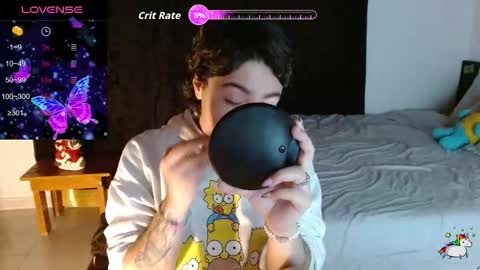 Kitty online show from 11/24/25, 04:12