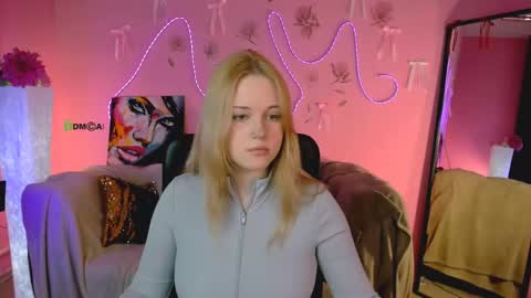 Trixy online show from 04/28/26, 12:32