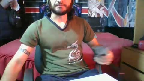 Snapshot of trizquelmen chatting on 09/26/25, 04:44 Andrew online show from 09/26/25, 04:44