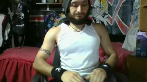 Snapshot of trizquelmen chatting on 11/08/25, 10:52 Andrew online show from 11/08/25, 10:52