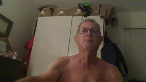 Troffer online show from 10/21/25, 11:38