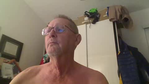 Troffer online show from 11/04/25, 01:48