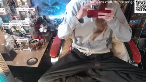 trooper0690 online show from 04/12/26, 02:44