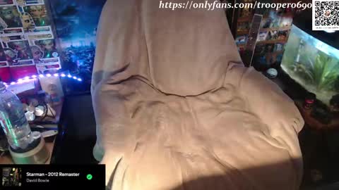 trooper0690 online show from 06/05/26, 06:35