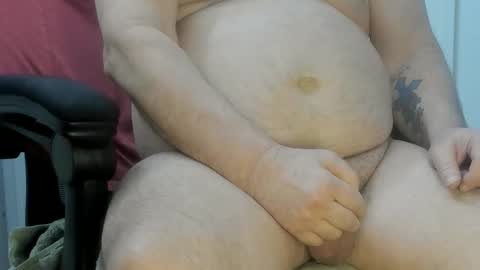 Snapshot of troy49 chatting on 02/21/25, 01:22 troy49 online show from 02/21/25, 01:22