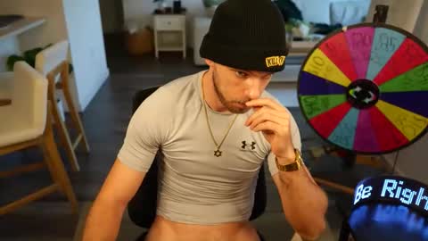 Troy Green online show from 04/05/26, 09:34